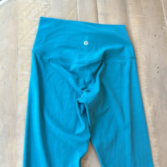 Lululemon wonder under teal size 4 - Picture 4 of 10